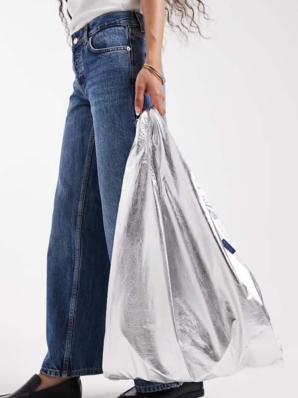 BAGGU Metallic Silver Packable Tote
Brand new